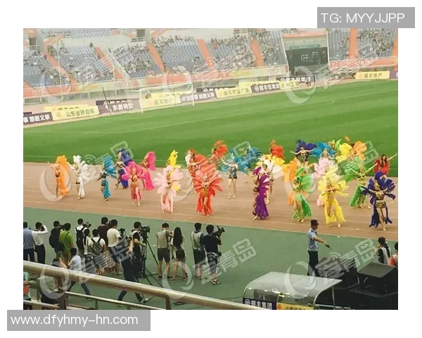 节约足球明星的智慧与激情共舞,助力绿色环保新风尚 节约足球明星的智慧与激情共舞,助力绿色环保新风尚